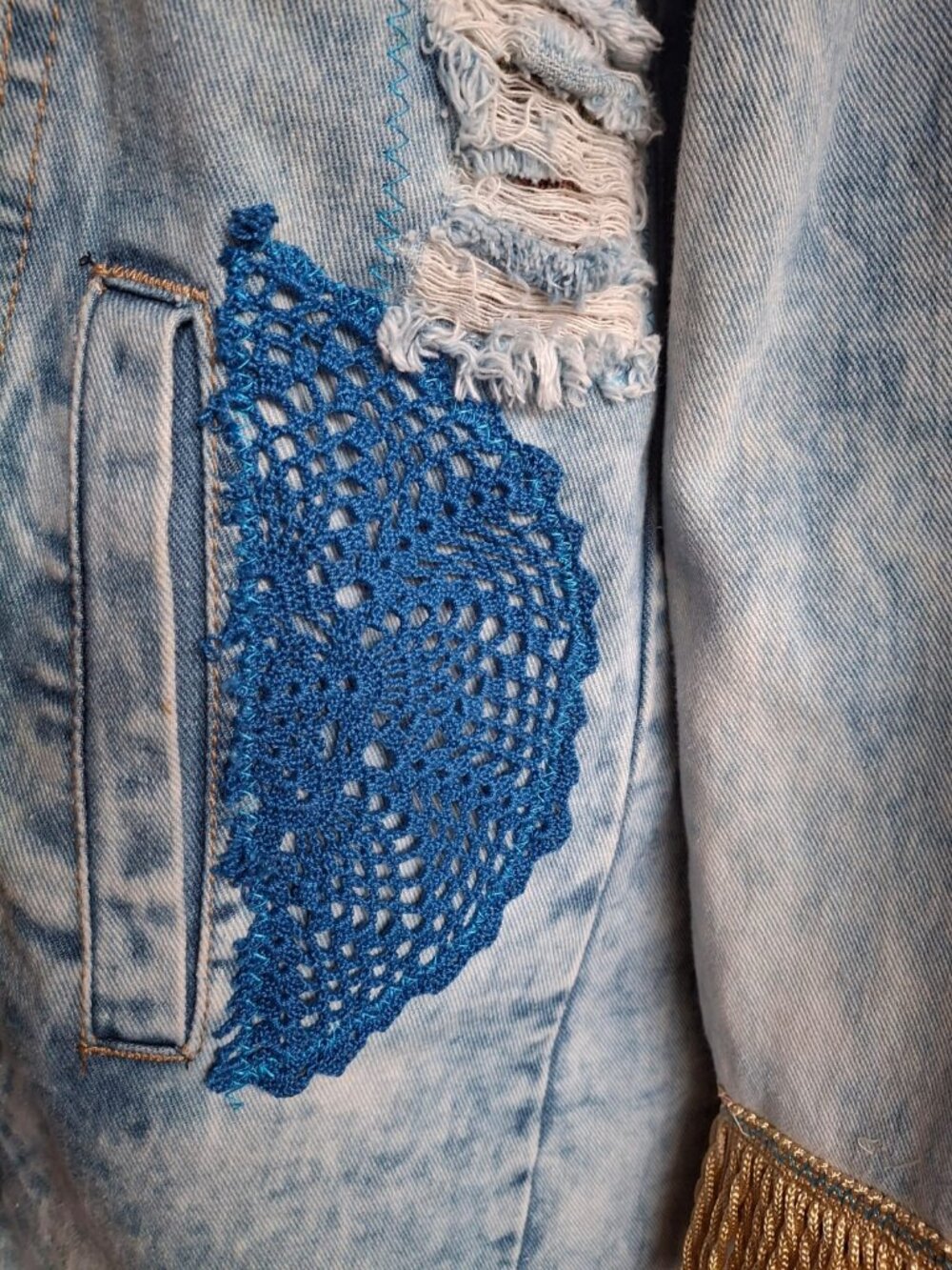 ENSY One-of-a-Kind Handmade Upcycled Denim Duster Coat A dramatic wearable artwo - Picture 4 of 10